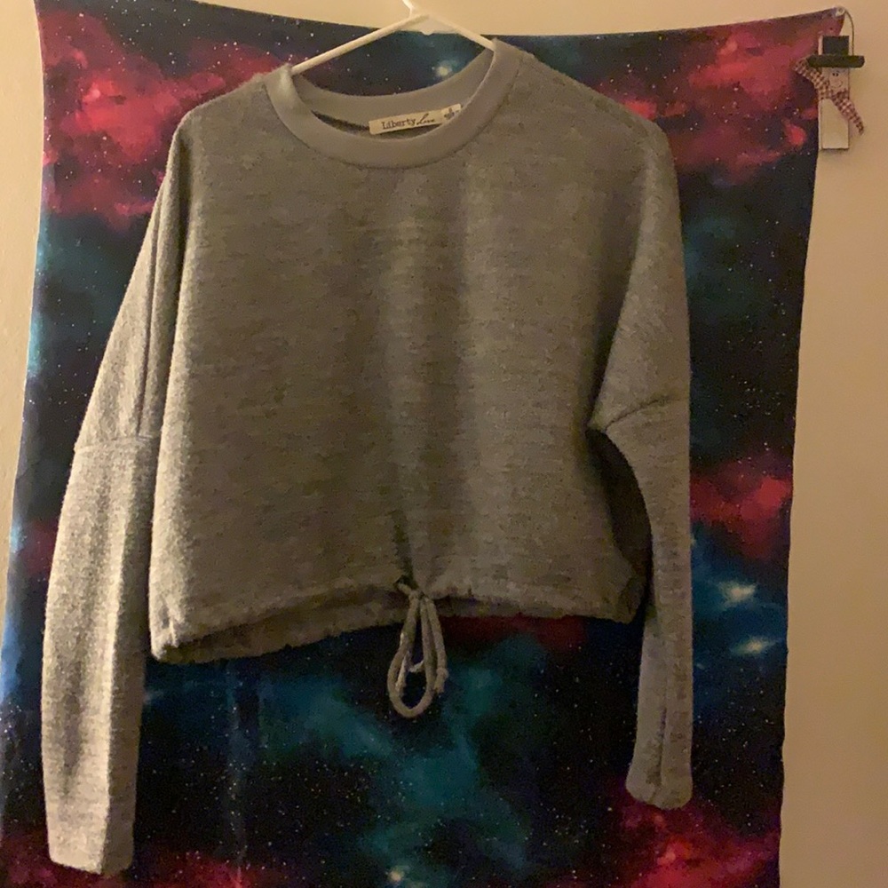 Crop too sweater.